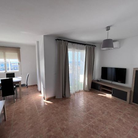 Apartamentos La Caleta Калета-де-Велес Екстер'єр фото