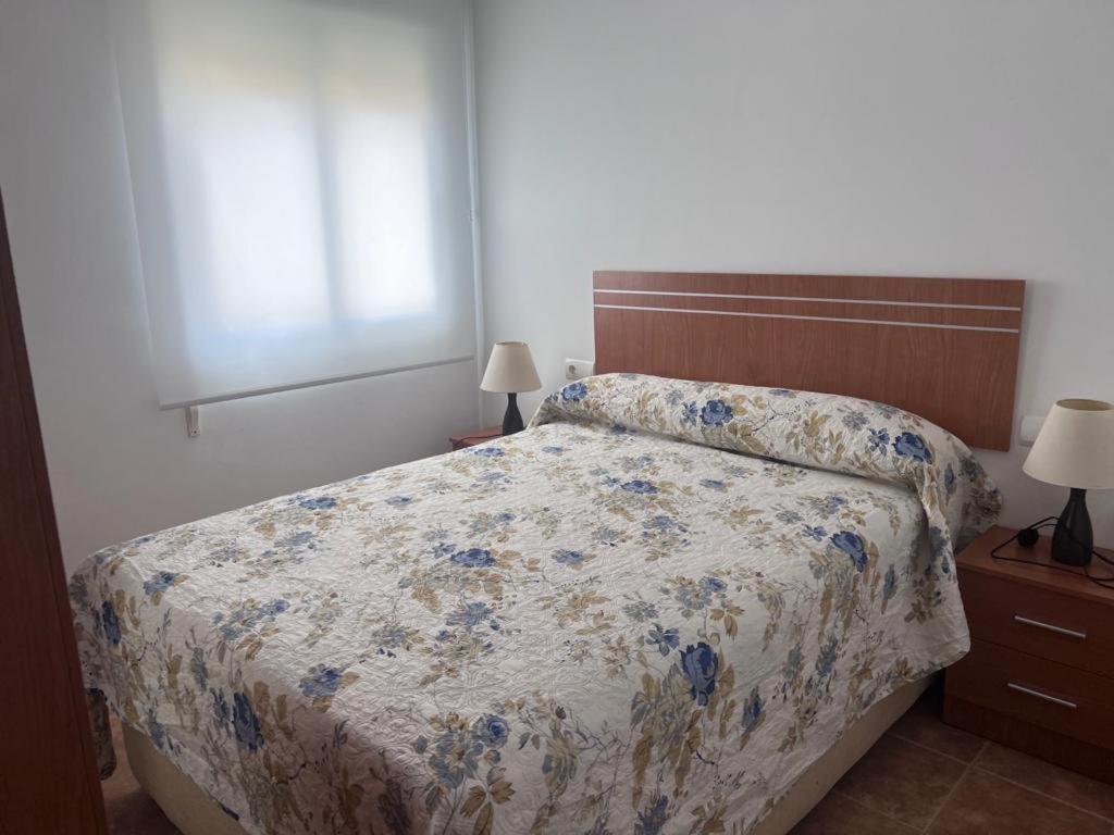 Apartamentos La Caleta Калета-де-Велес Екстер'єр фото